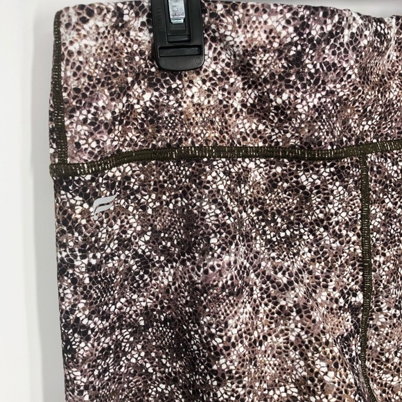 FABLETICS Powerhold Define Mid-Rise Snakeskin Print Brown & Black Leggings - Picture 8 of 11